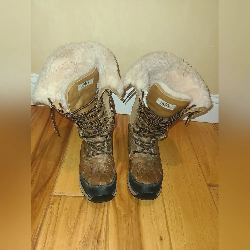 UGG Adirondack Tall Foldover Winter Snow Shearling Brown Tall Boots Size 8